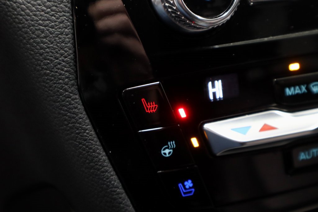 Certified 2021 Ford Explorer Limited w/ Hybrid Equipment Group 310A image 5