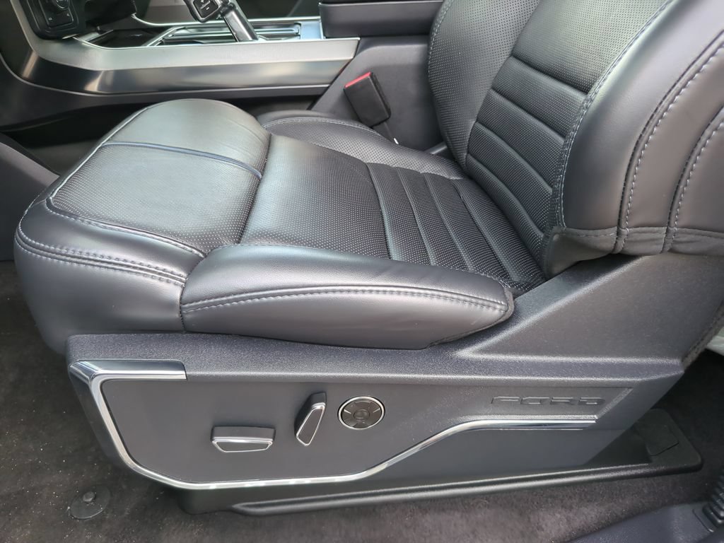 Used 2025 Ford F150 Platinum AWD/4WD image 26