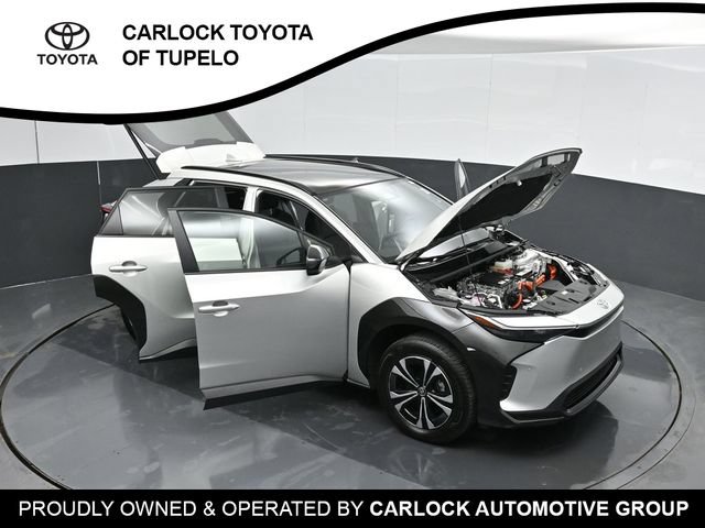 Used 2025 Toyota bZ4X FWD image 61
