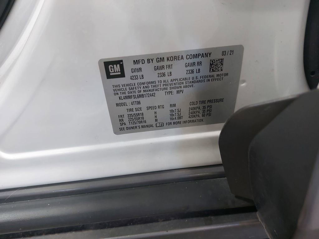 Used 2021 Buick Encore GX Essence w/ Advanced Technology Package FWD image 36