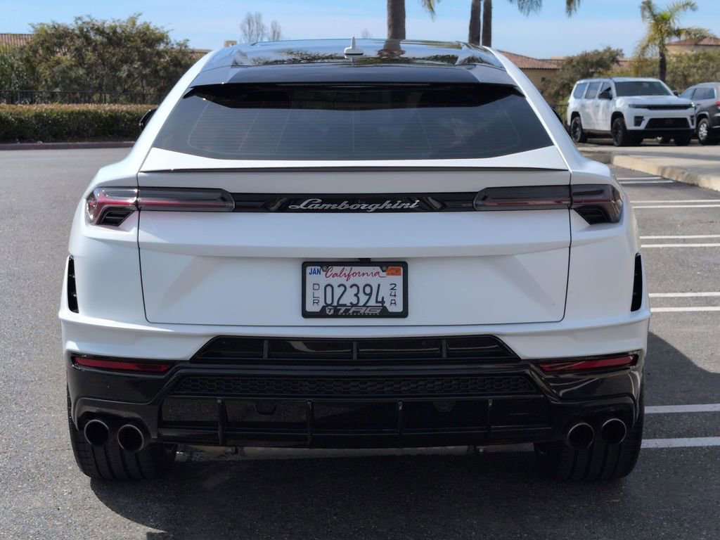 Used 2023 Lamborghini Urus S image 6