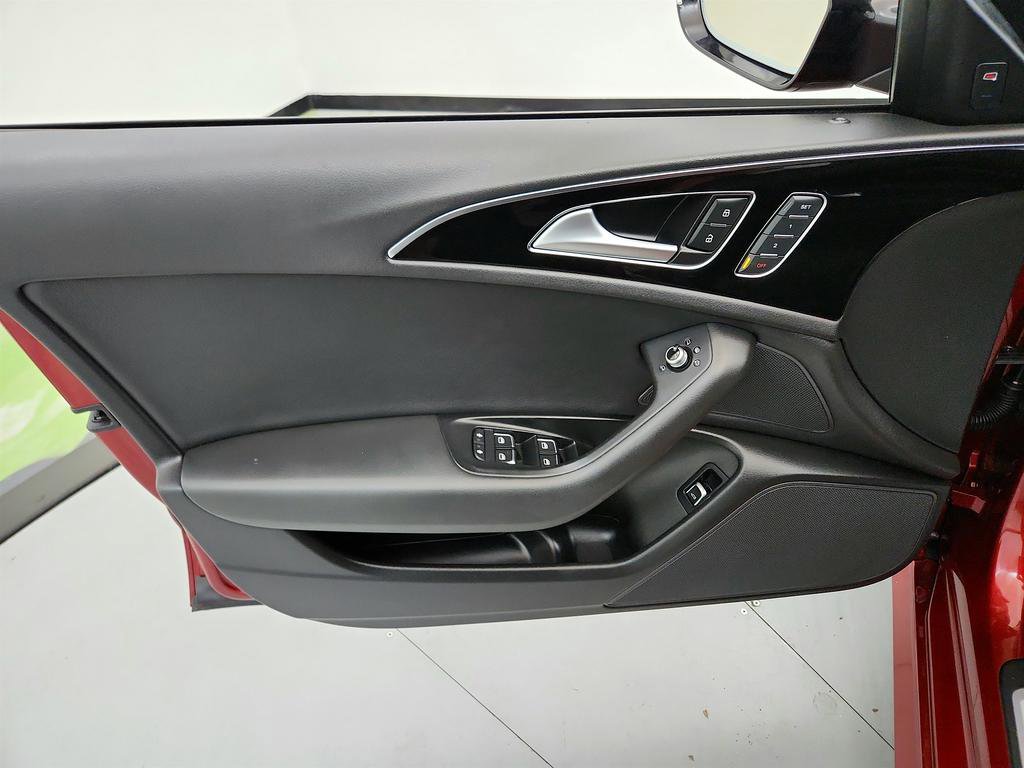 Used 2018 Audi A6 2.0T Premium image 24