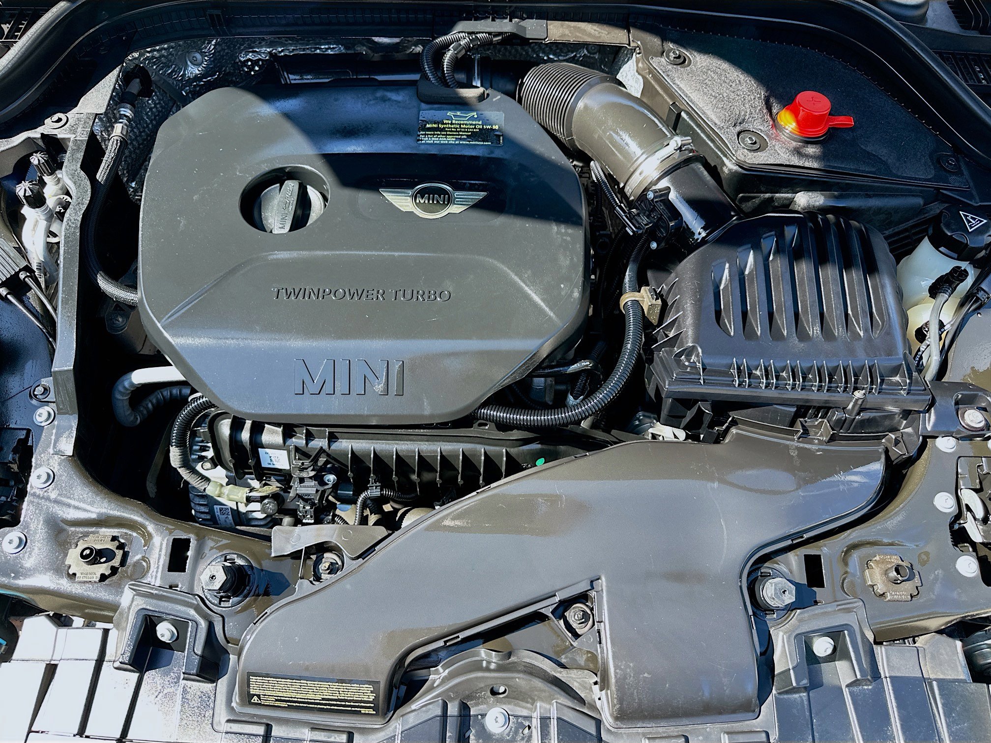 Used 2015 MINI Cooper 4-Door Hardtop image 30