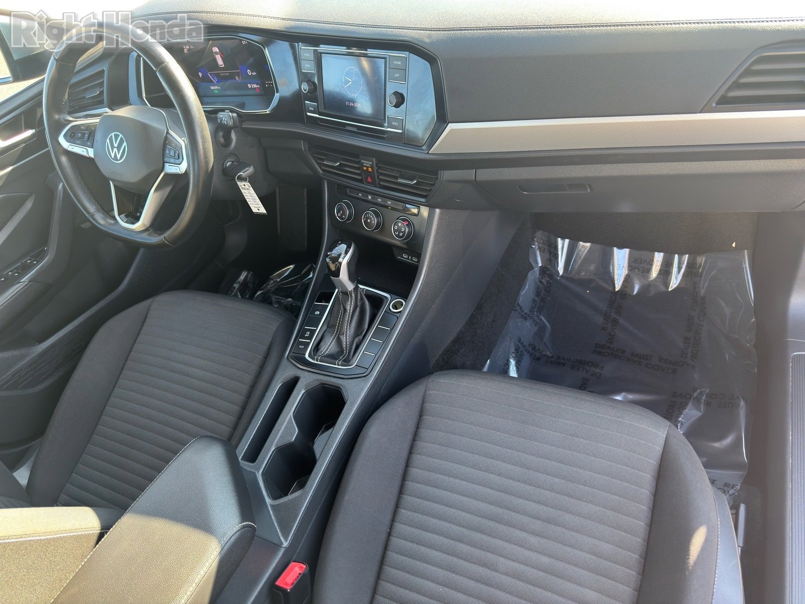 Used 2024 Volkswagen Jetta S image 11