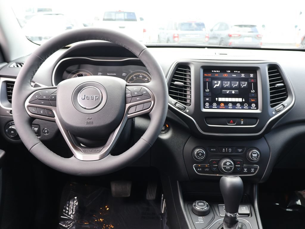 Used 2022 Jeep Cherokee Latitude Lux AWD/4WD image 18