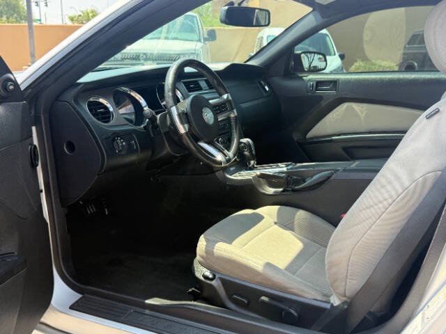 Used 2014 Ford Mustang Coupe w/ Equipment Group 102A RWD image 12