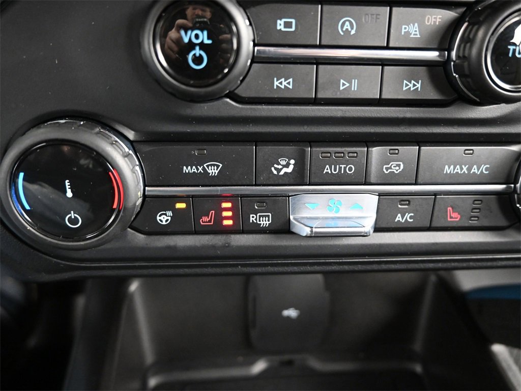 Used 2022 Ford Bronco Wildtrak image 28