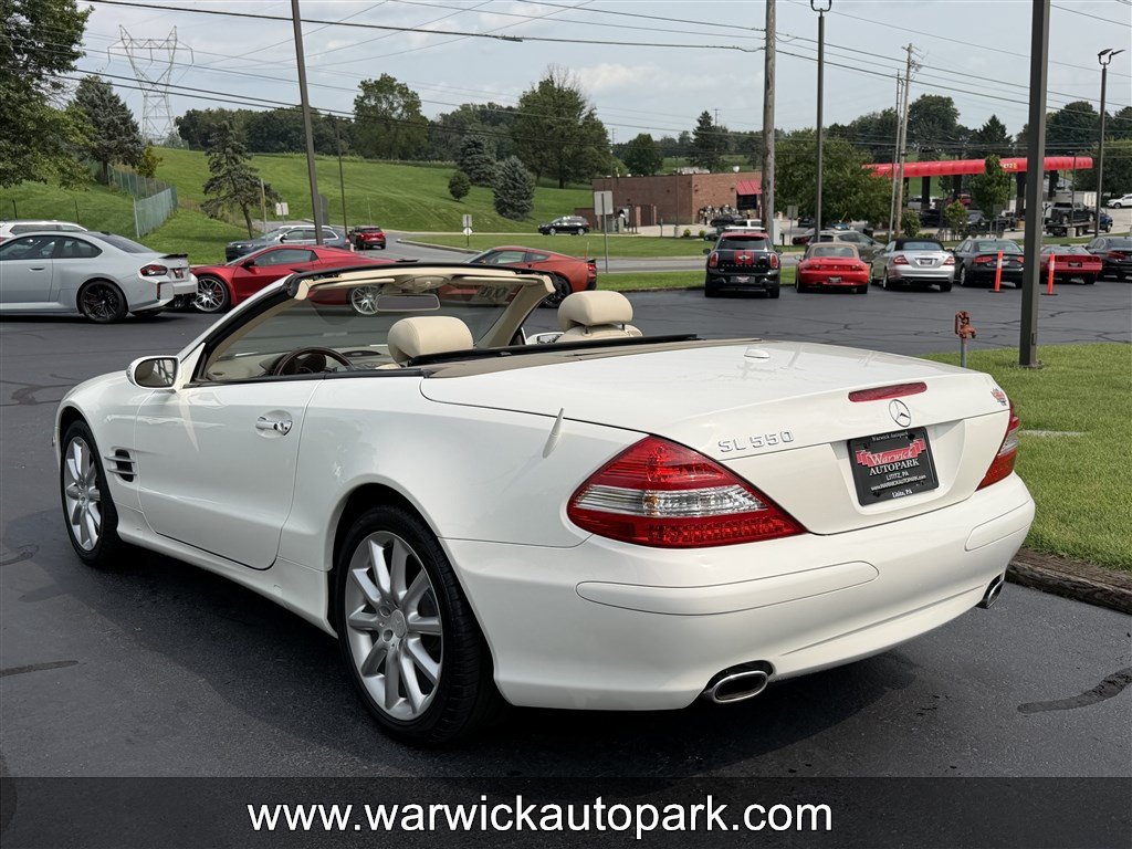 Used 2008 Mercedes-Benz SL 550 image 15
