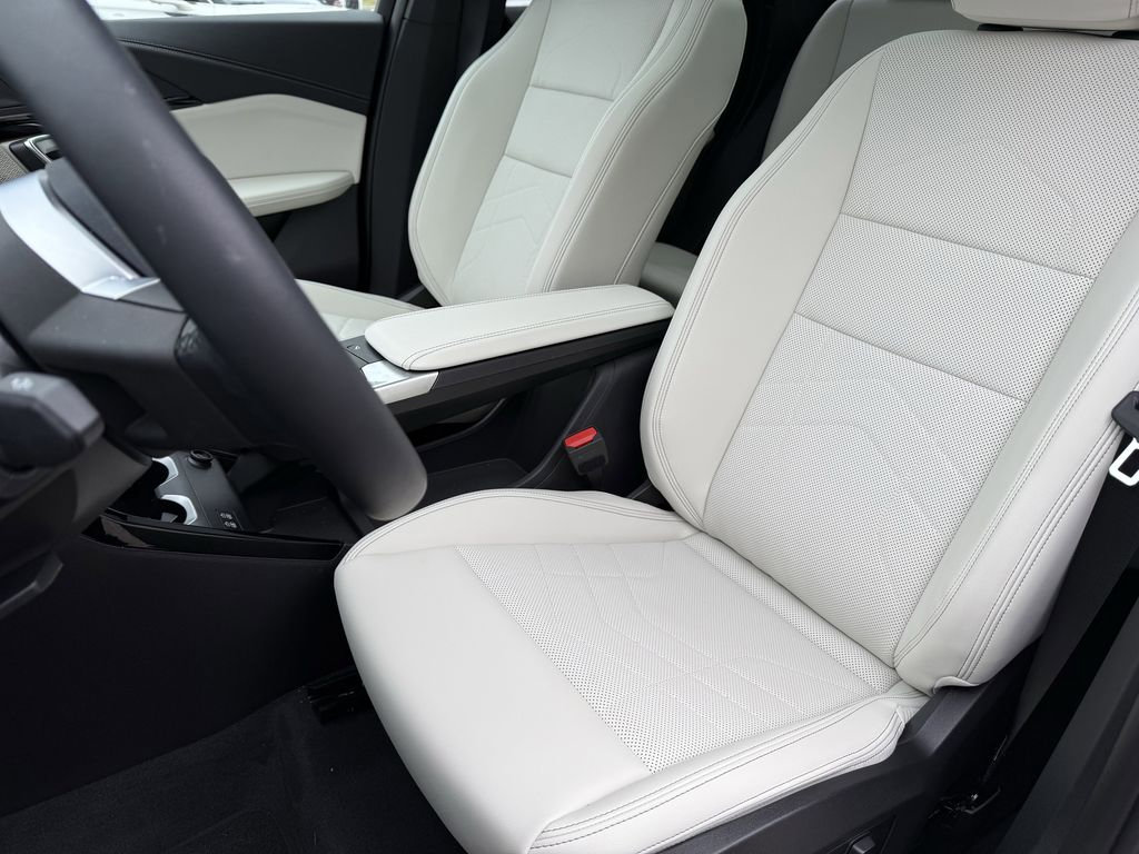 Used 2026 BMW X1 xDrive28i AWD/4WD image 32