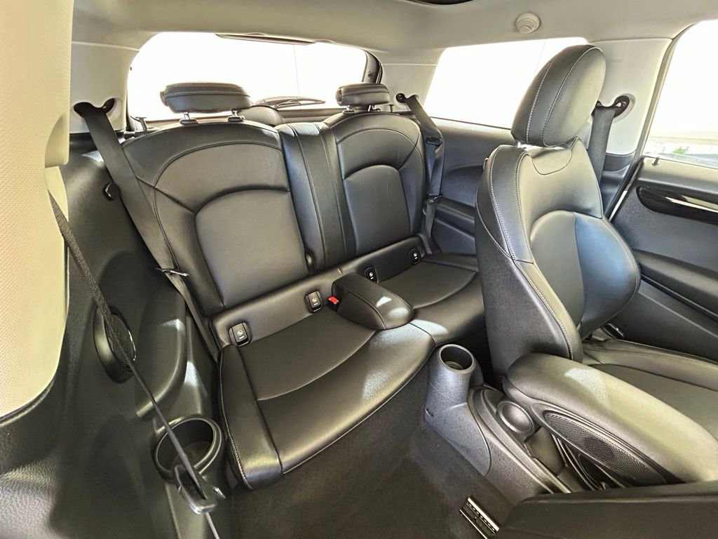 Used 2020 MINI Cooper S image 14
