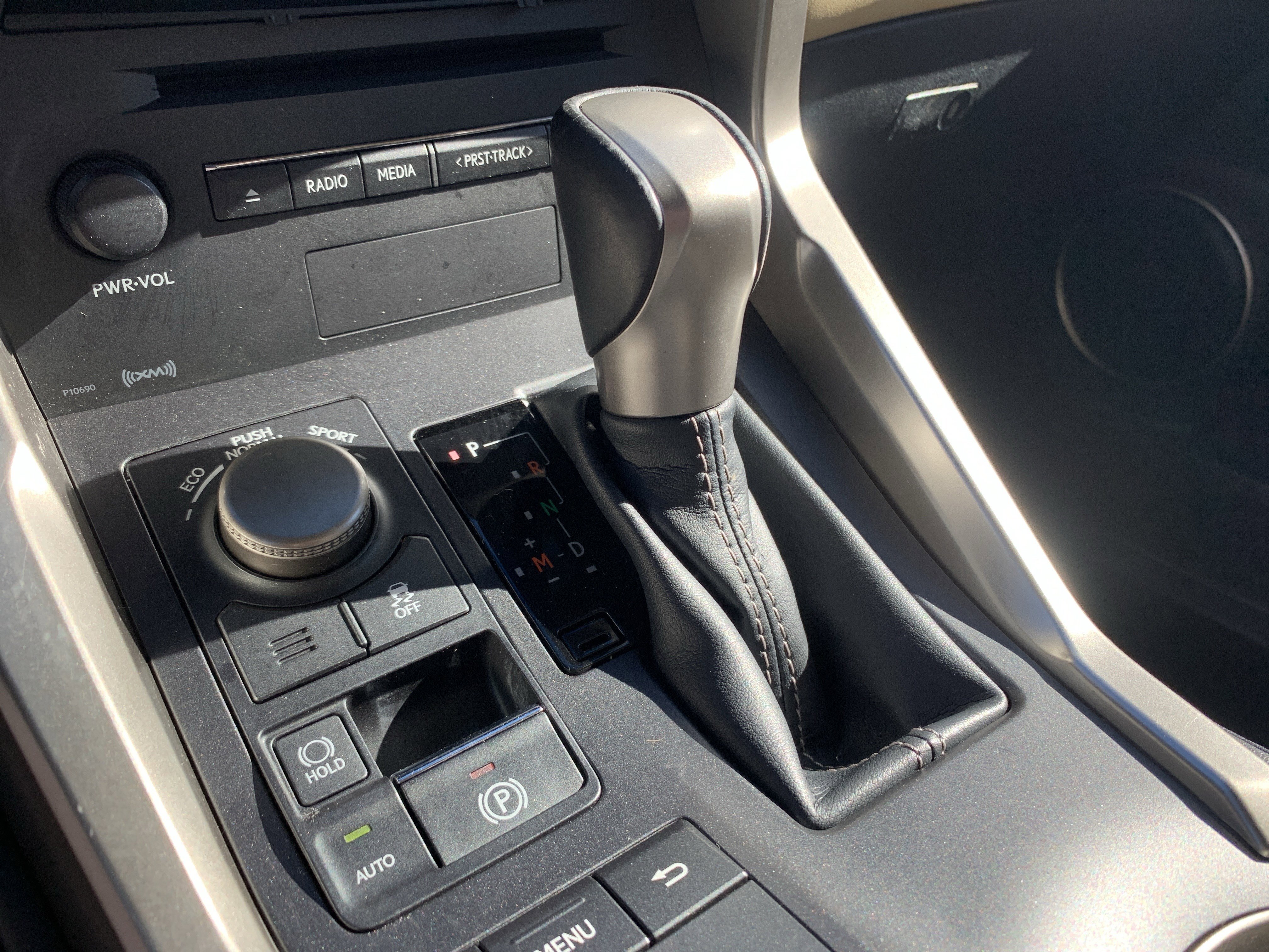 Used 2015 Lexus NX 200t FWD image 26