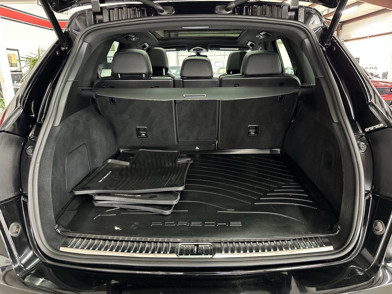 Used 2014 Porsche Cayenne Diesel AWD/4WD image 8