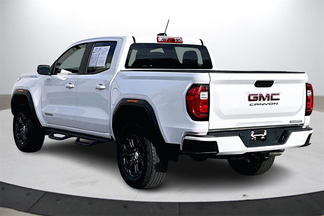 Used 2024 GMC Canyon Elevation w/ Trailering Package image 7