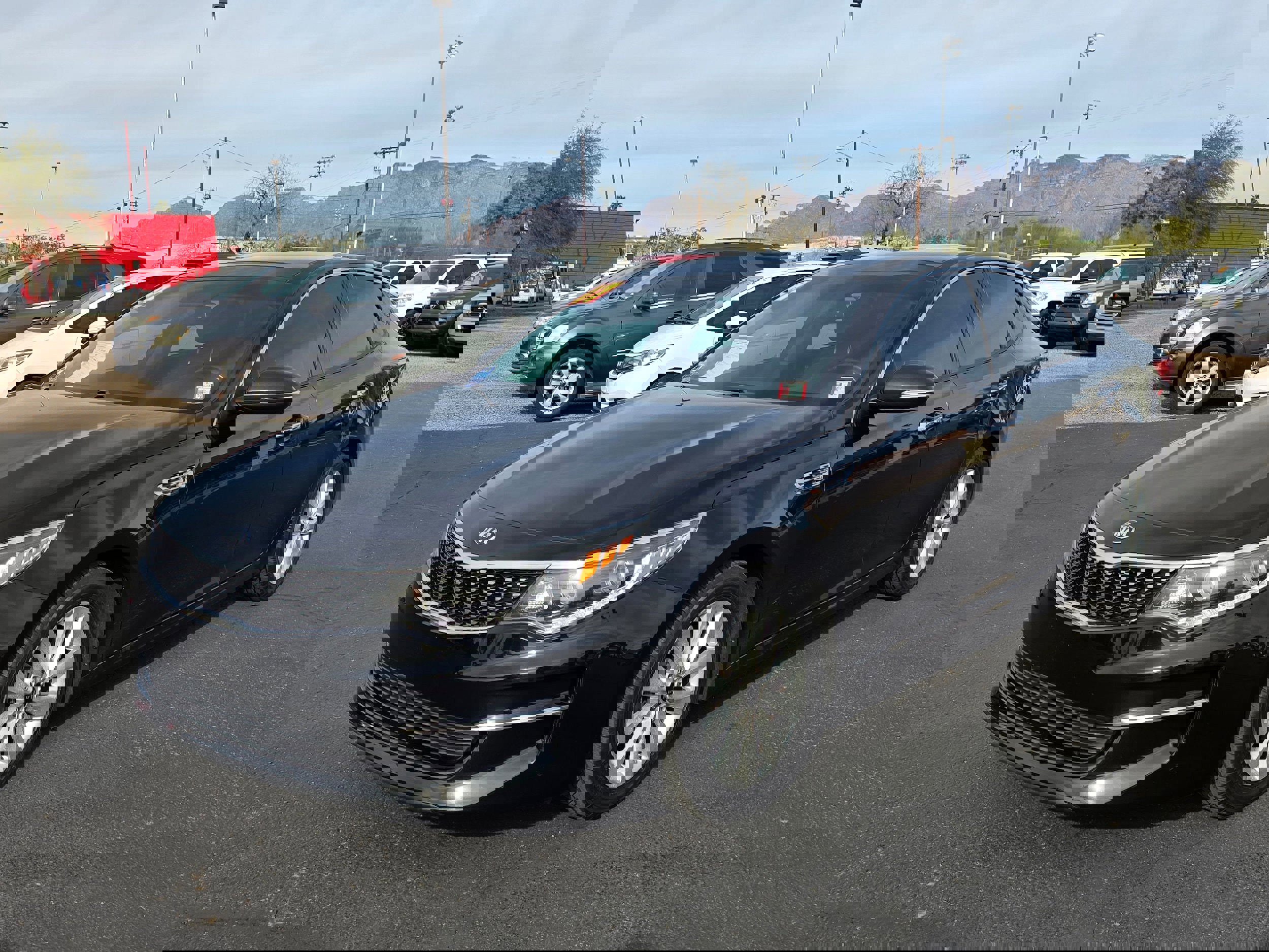 Used 2017 Kia Optima EX w/ Premium Package image 1