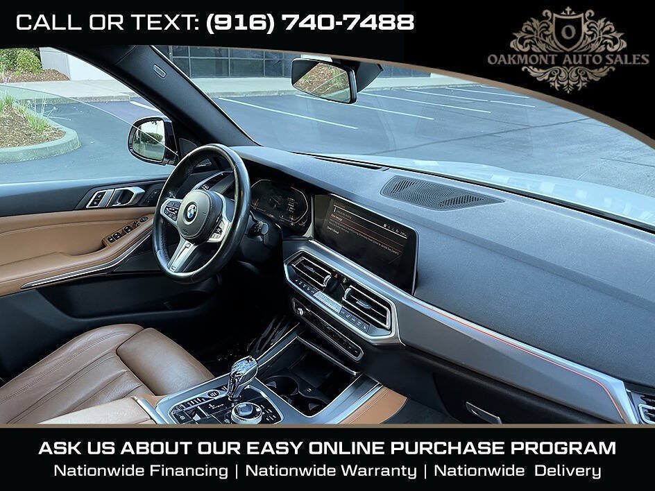 Used 2019 BMW X5 xDrive50i w/ M Sport Package AWD/4WD image 17