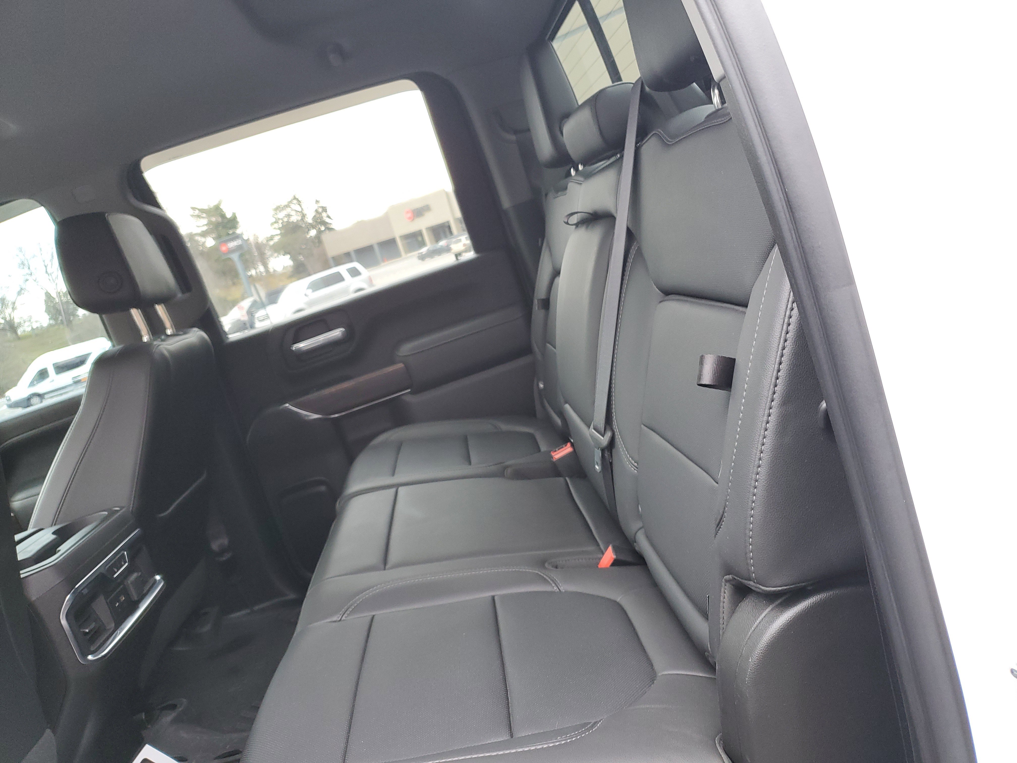 Used 2020 GMC Sierra 3500 SLT w/ SLT Convenience Package image 28