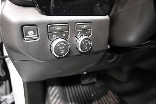 New 2026 GMC Sierra 1500 Elevation image 25