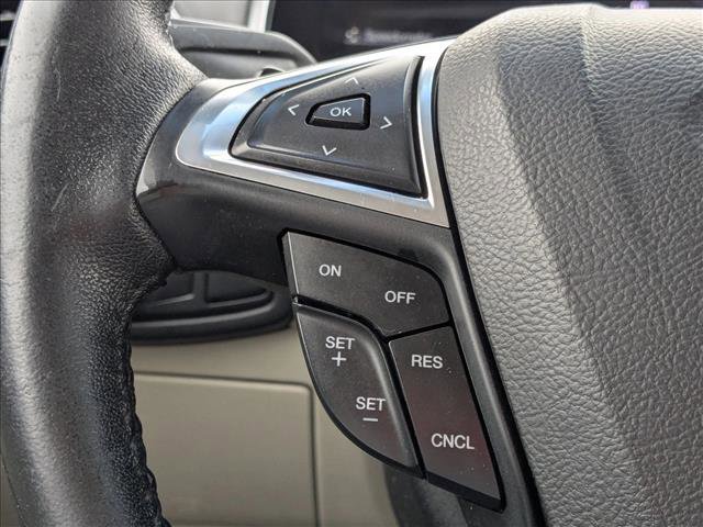 Used 2018 Ford Edge Titanium image 12