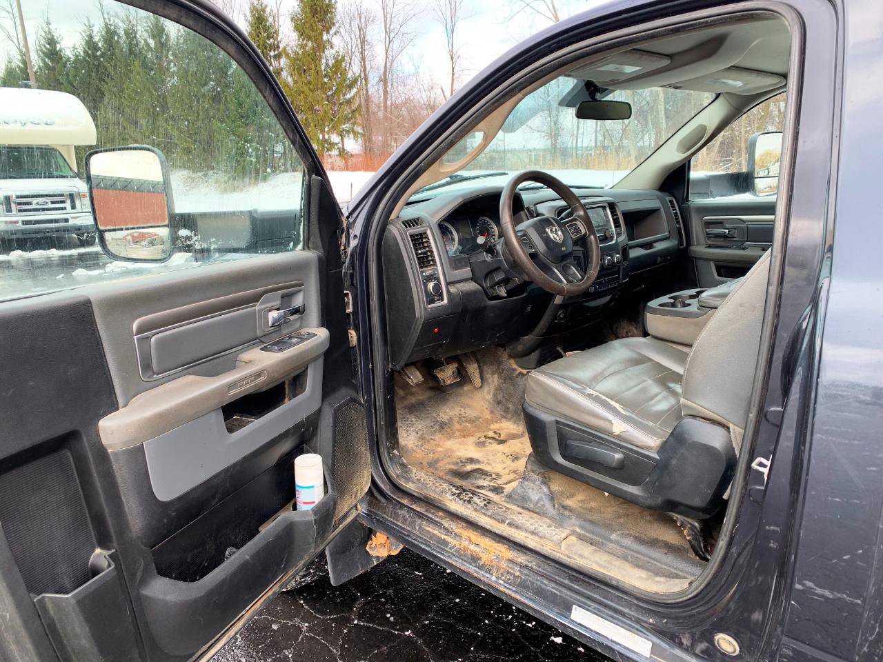 Used 2018 RAM 3500 Tradesman w/ Power Accessory Group image 5