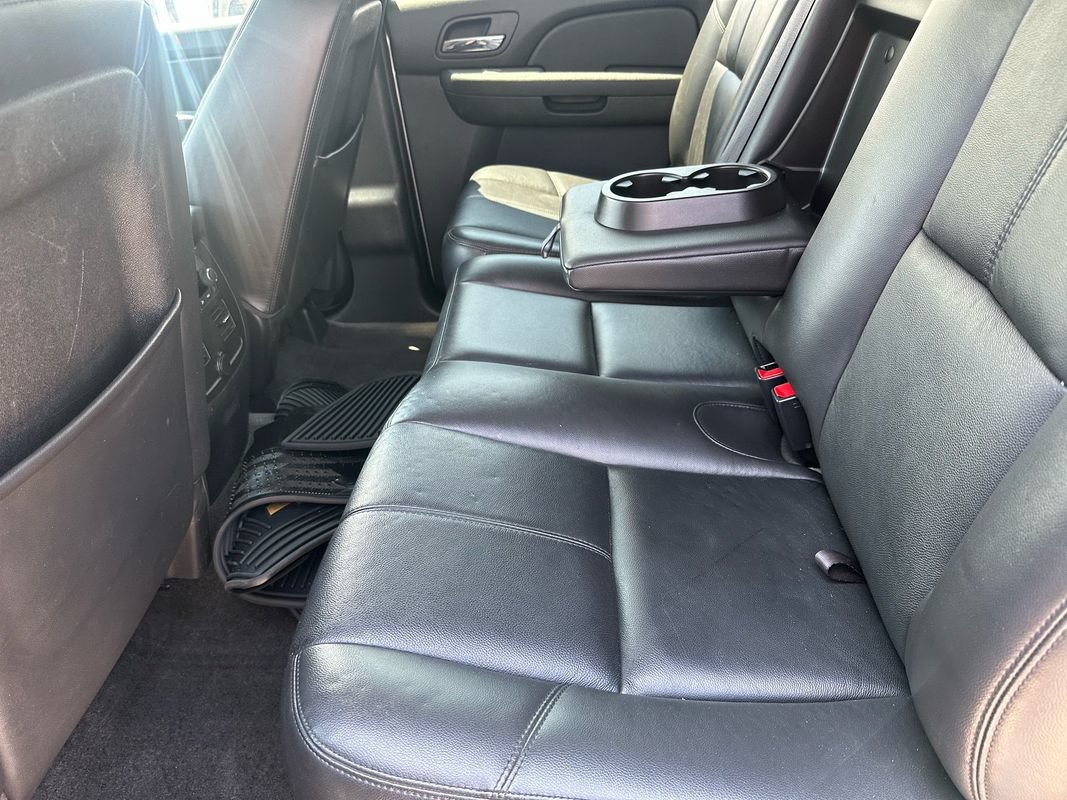 Used 2012 Chevrolet Avalanche LT AWD/4WD image 30