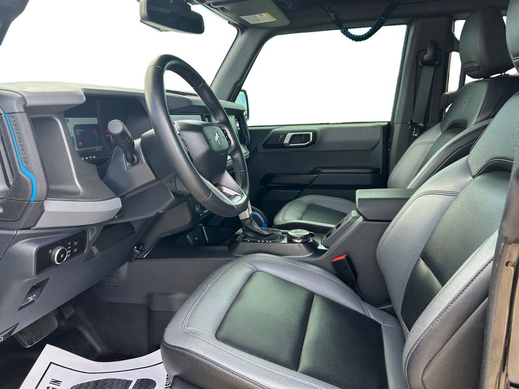Used 2024 Ford Bronco Black Diamond image 10