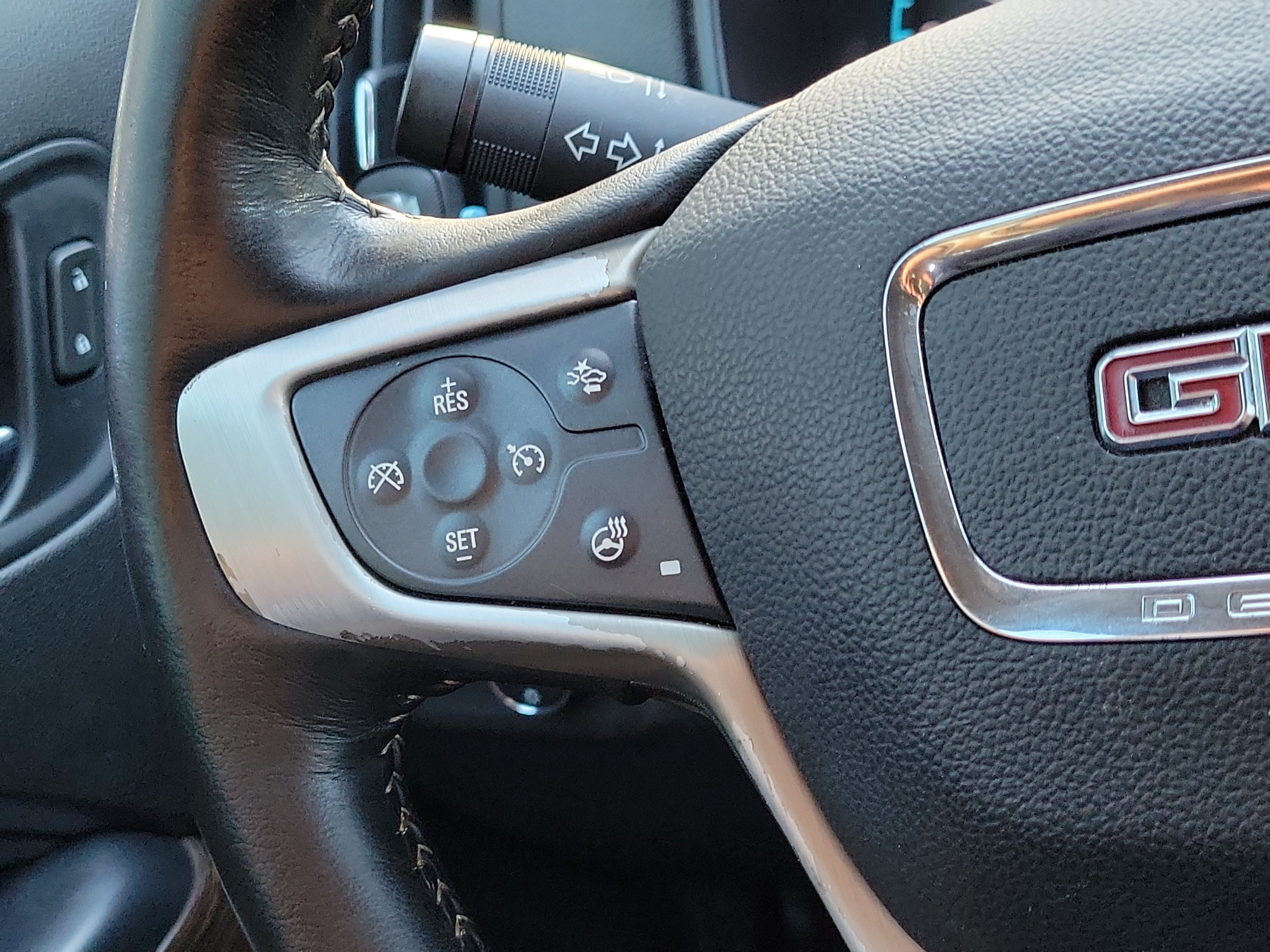 Used 2017 GMC Canyon Denali RWD image 20