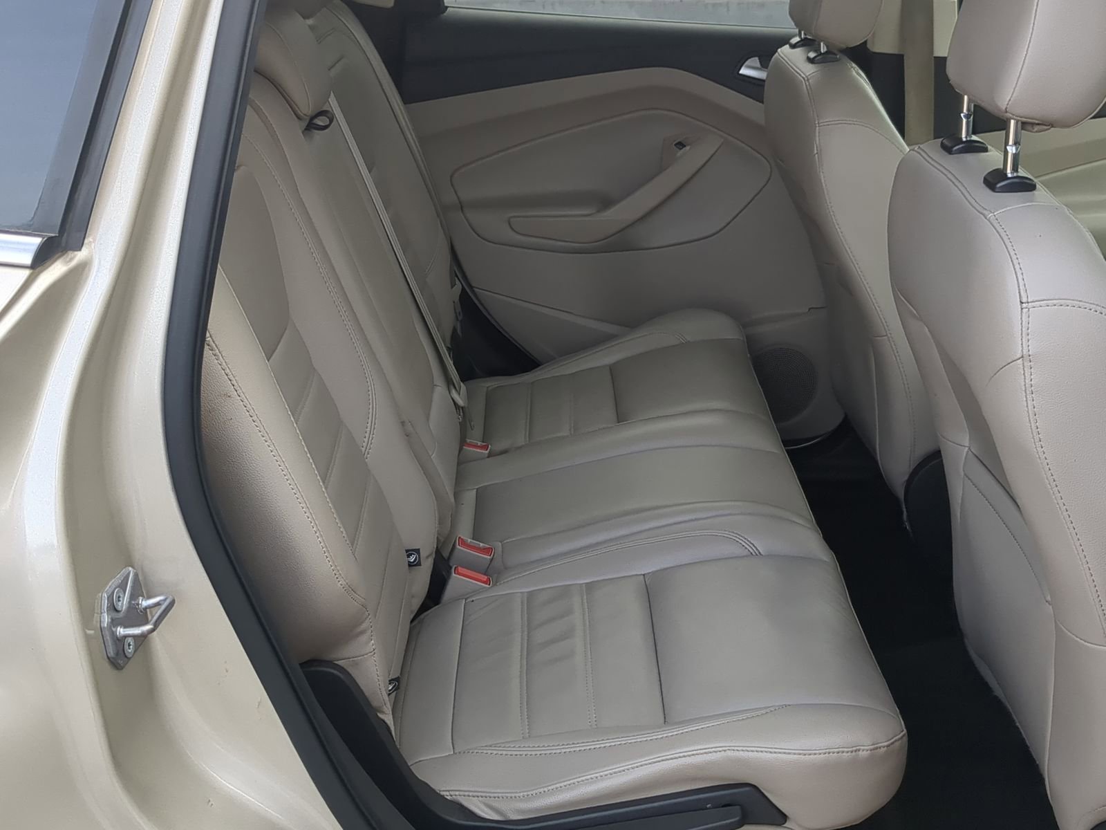 Used 2018 Ford Escape Titanium w/ Ford Safe & Smart Package image 25