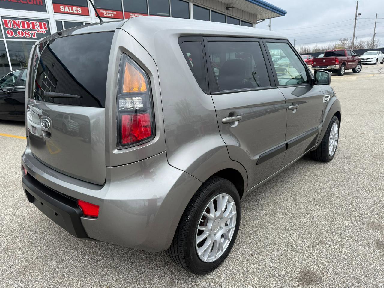 Used 2011 Kia Soul + w/ Audio Pkg image 8
