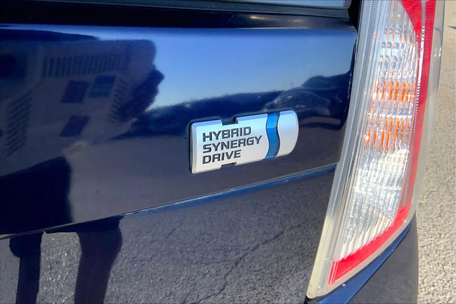 Used 2014 Toyota Prius Three FWD image 10