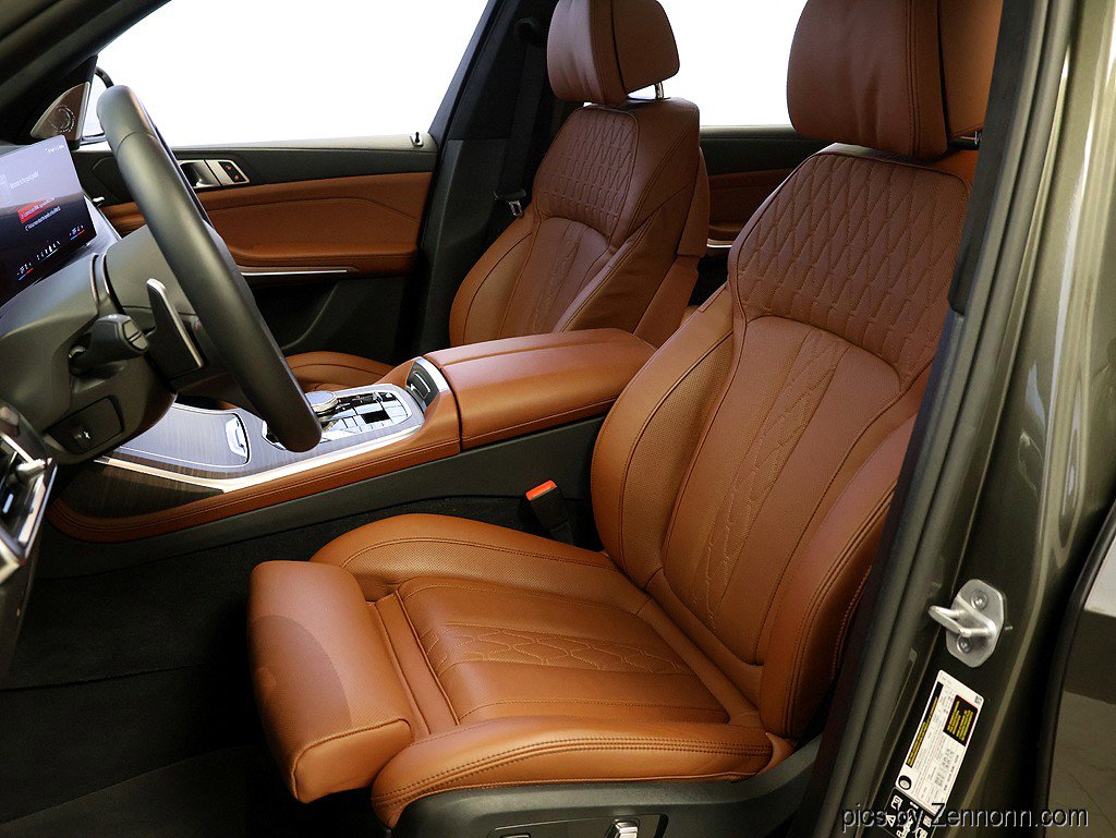 Certified 2026 BMW X7 M60i image 10
