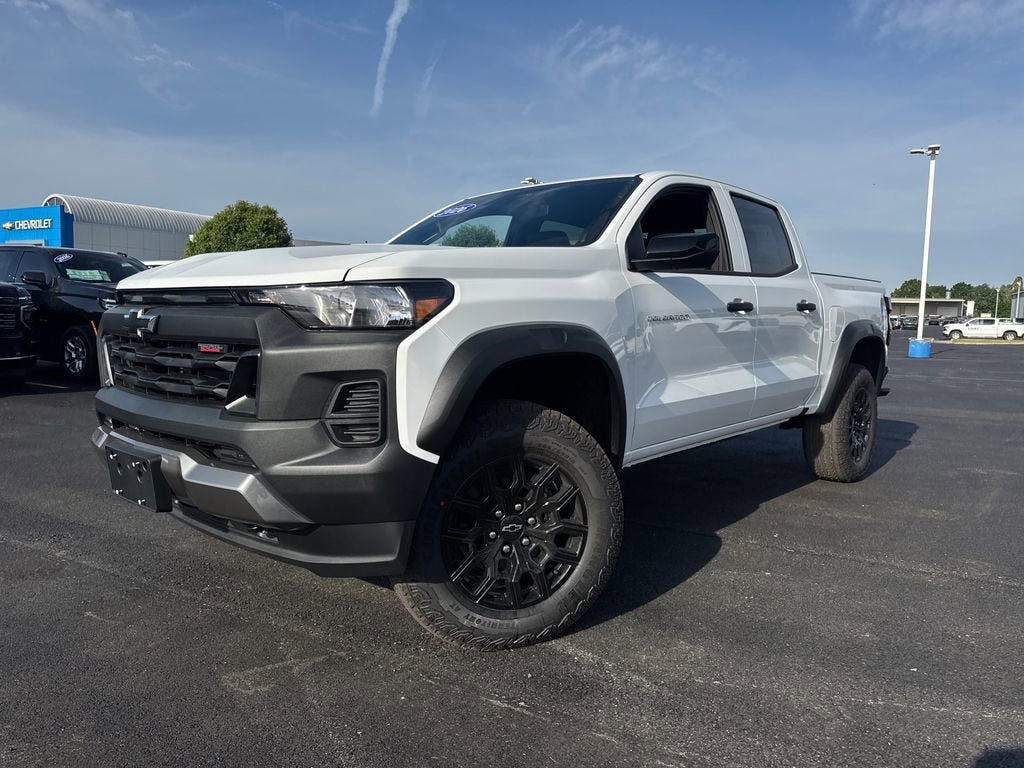New 2026 Chevrolet Colorado Trail Boss AWD/4WD image 1