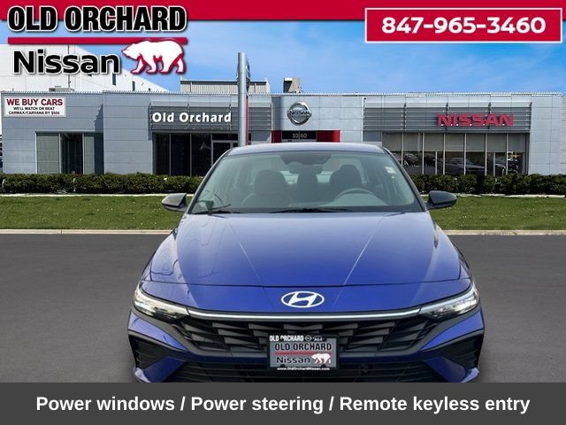 Used 2025 Hyundai Elantra SEL FWD image 2