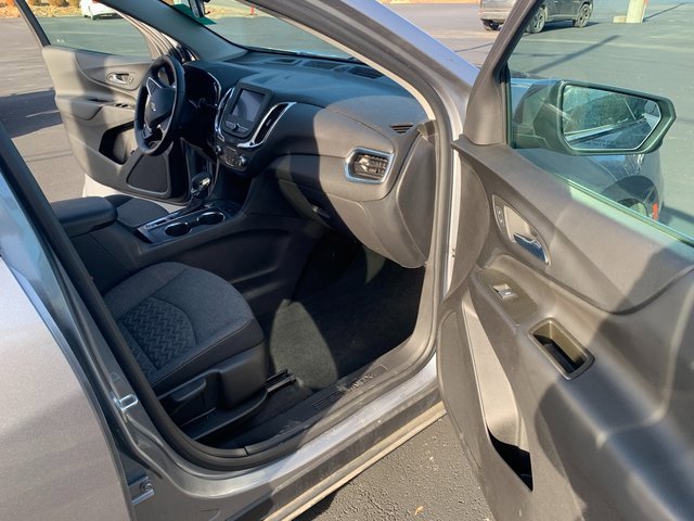 Used 2024 Chevrolet Equinox LT image 8