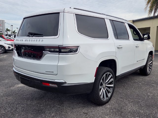 Used 2022 Jeep Grand Wagoneer Series II w/ Convenience Group III AWD/4WD image 3
