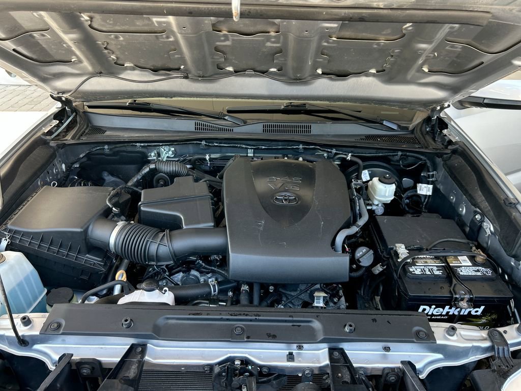 Used 2021 Toyota Tacoma SR image 40