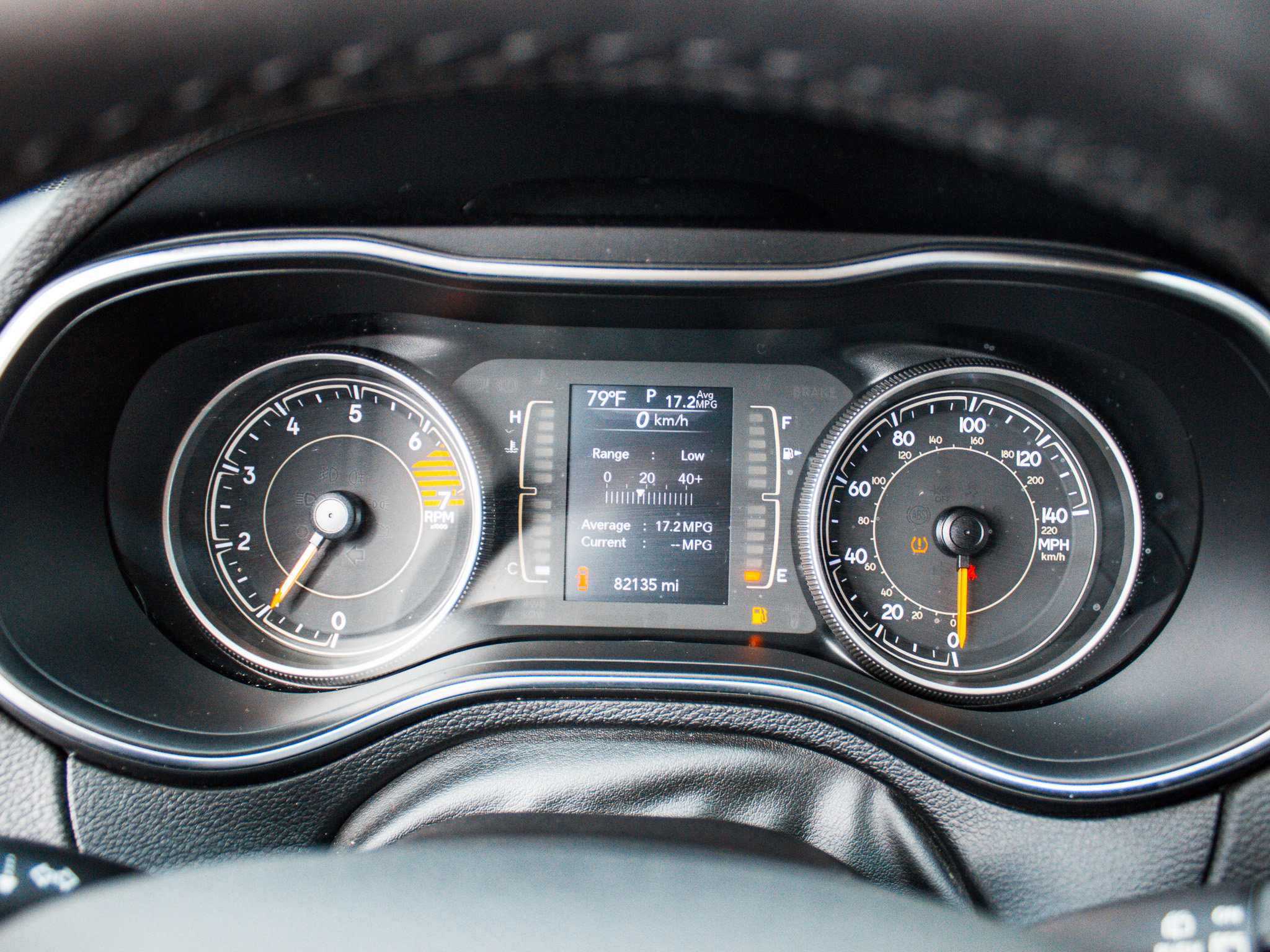 Used 2019 Jeep Cherokee Latitude Plus FWD image 14