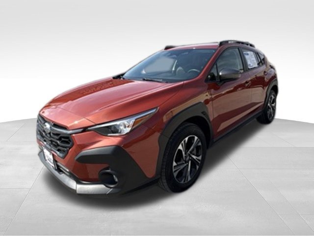 Used 2024 Subaru Crosstrek 2.0i Premium w/ Crosstrek Mirror Package AWD/4WD image 3
