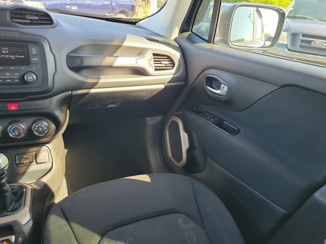 Used 2017 Jeep Renegade Sport w/ Power & Air Group FWD image 14