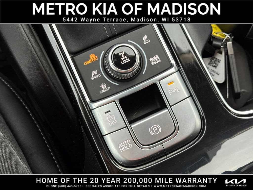 Used 2025 Kia Telluride S AWD/4WD image 26