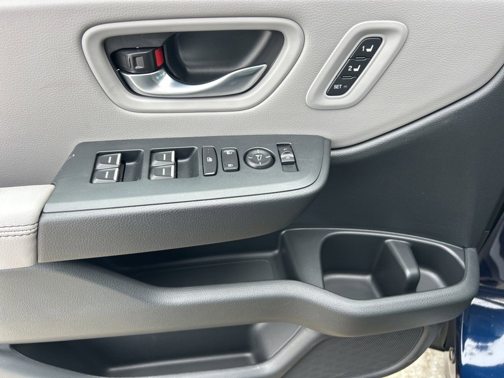 New 2025 Honda Pilot Touring image 27