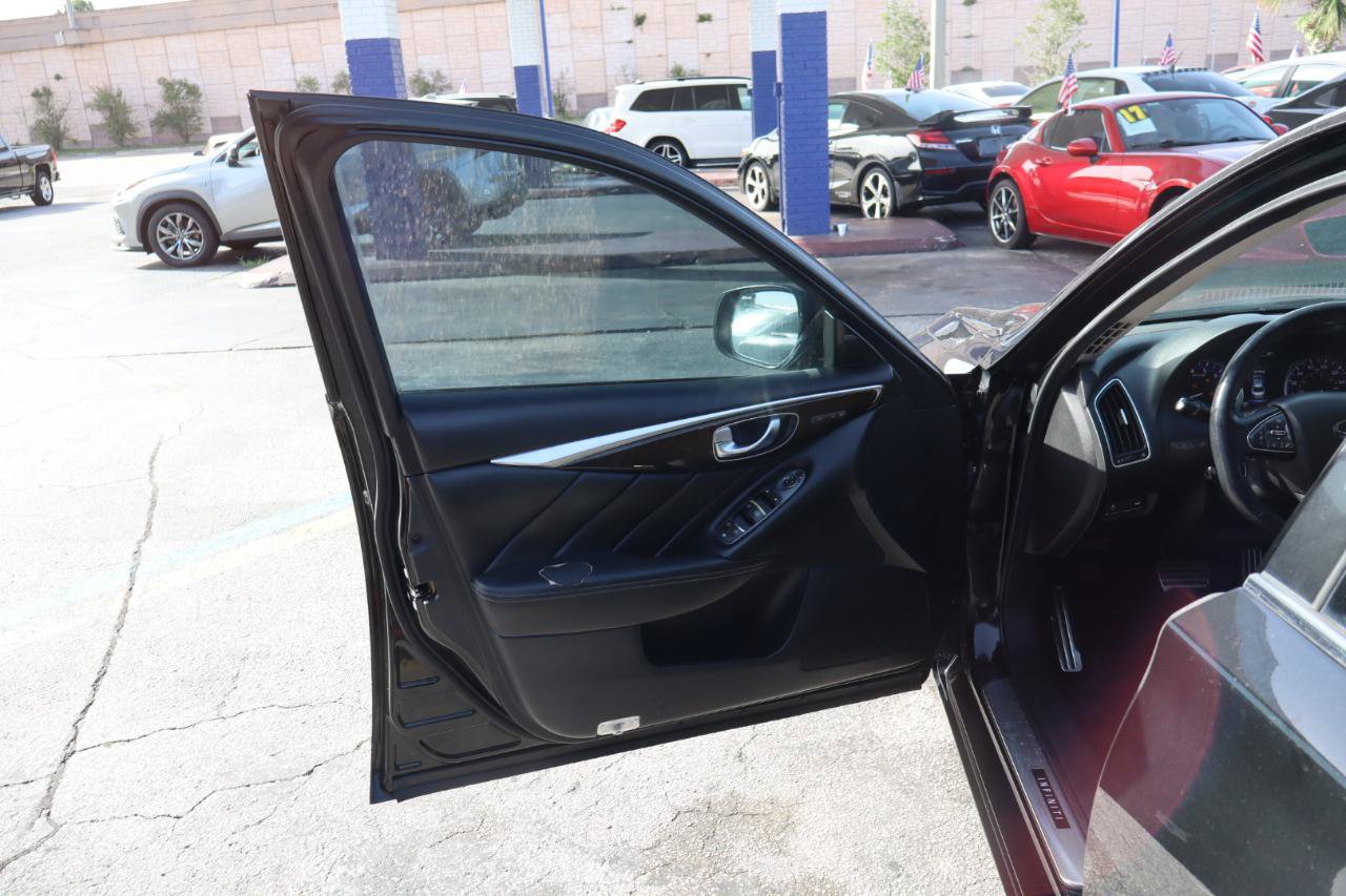 Used 2016 INFINITI Q50 Sport RWD image 12