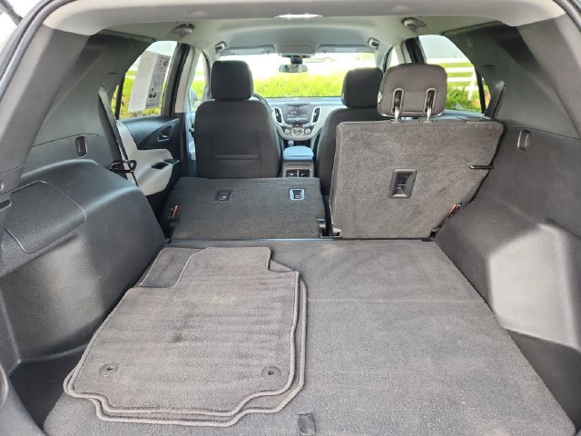 Used 2020 Chevrolet Equinox LS w/ LS Convenience Package FWD image 33