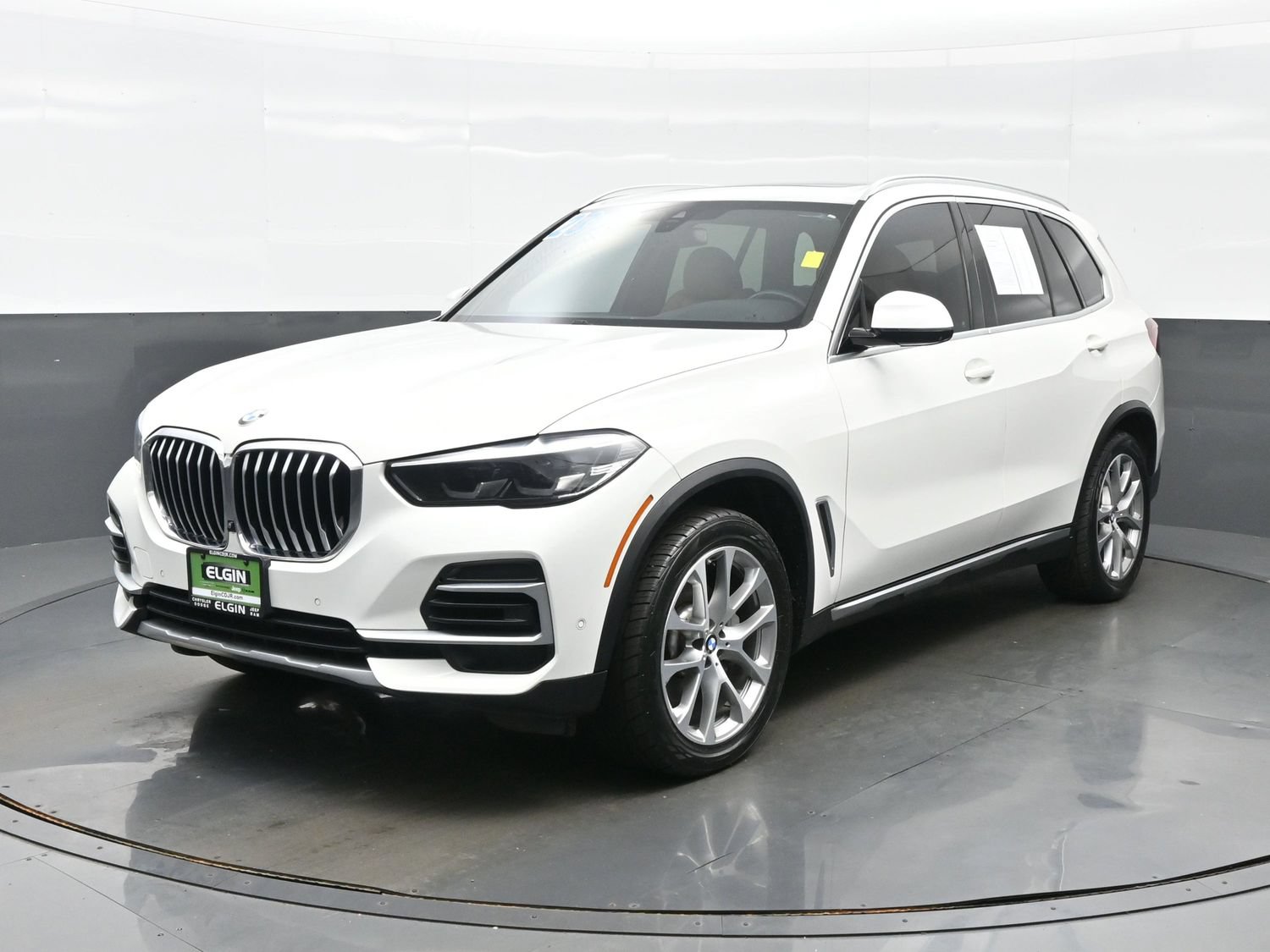 Used 2023 BMW X5 sDrive40i w/ Premium Package RWD image 2