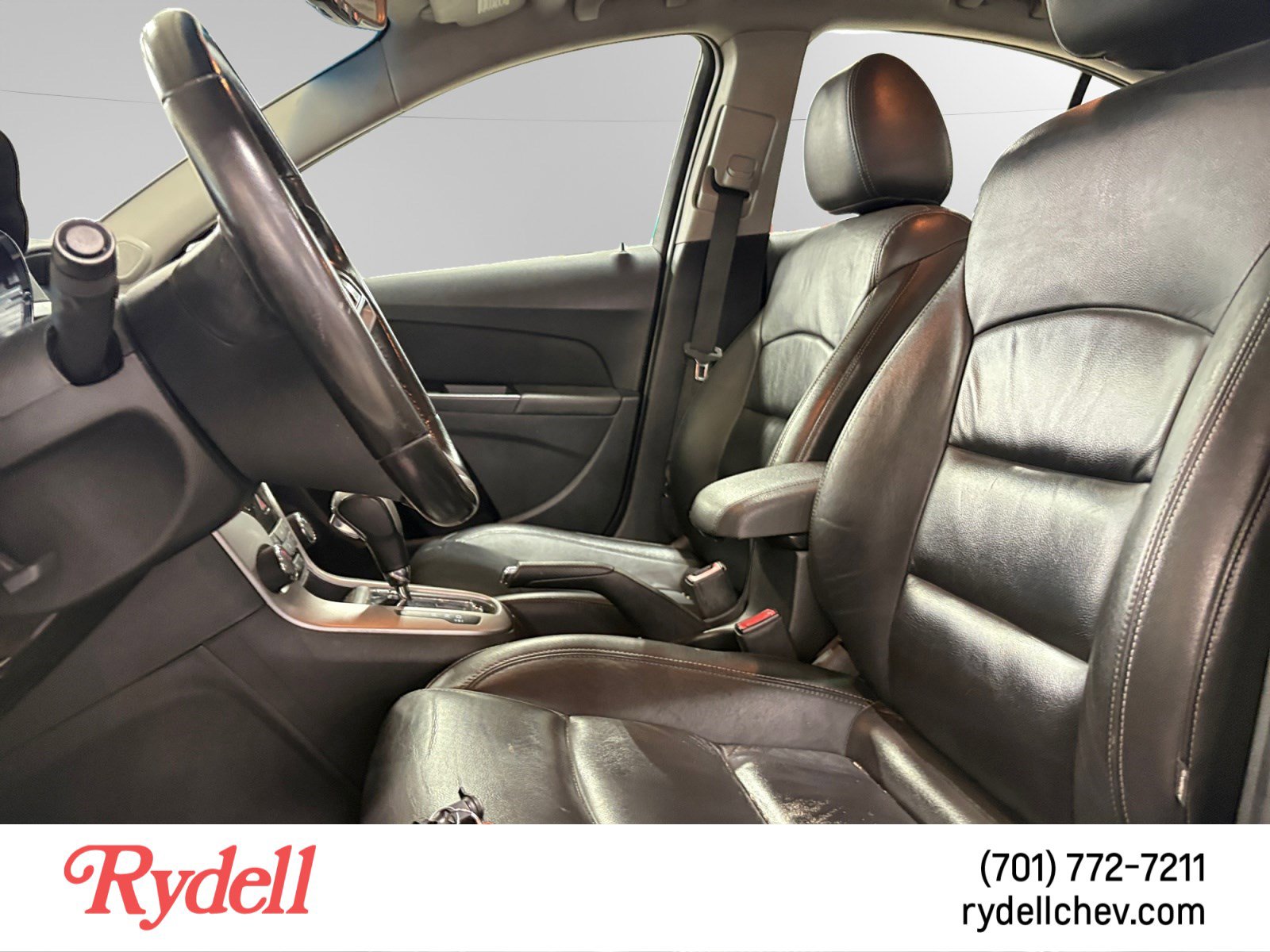 Used 2014 Chevrolet Cruze LT w/ RS Package FWD image 5