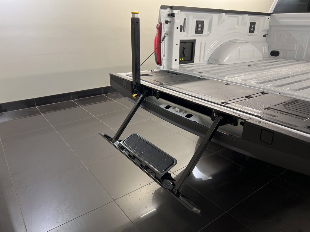 New 2025 Ford F150 XLT w/ Equipment Group 302A MID image 38