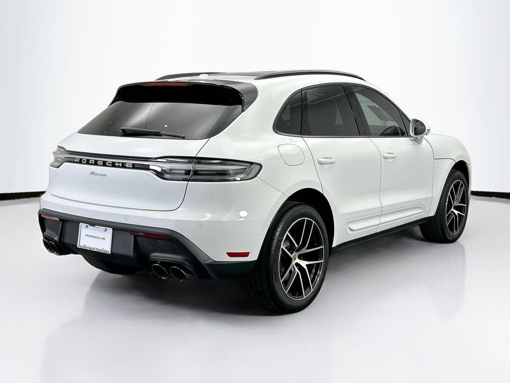 Used 2026 Porsche Macan AWD/4WD image 7