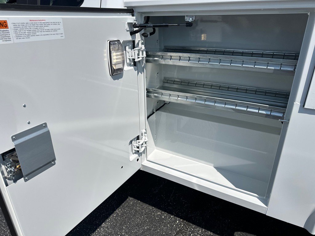 New 2025 Ford F350 XL w/ XL Chrome Package image 24