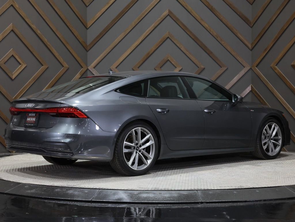 Used 2022 Audi A7 3.0T Premium Plus image 2