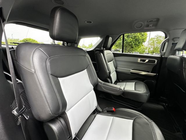 Used 2023 Ford Explorer XLT w/ Equipment Group 202A AWD/4WD image 38