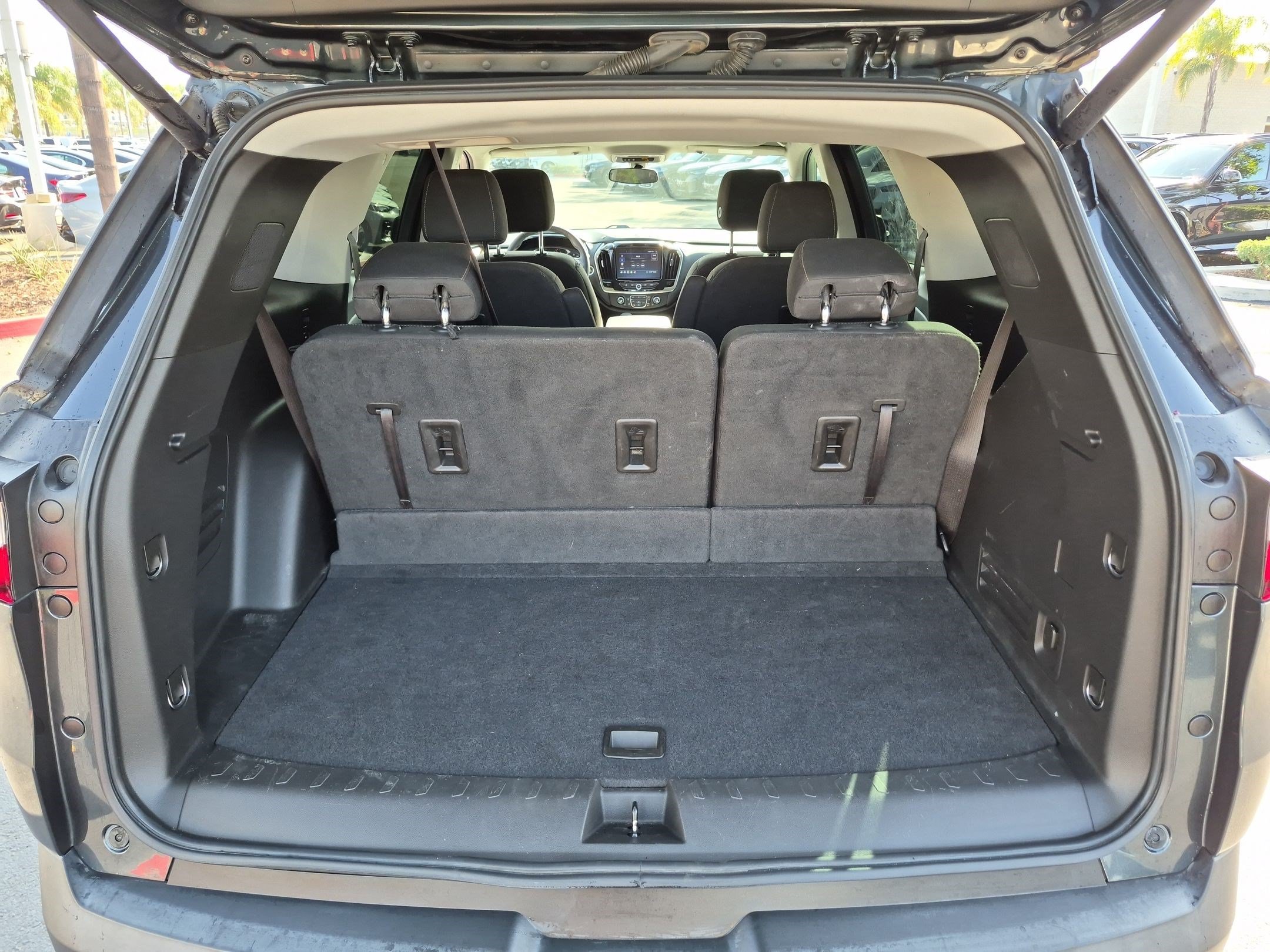 Used 2021 Chevrolet Traverse LT AWD/4WD image 30